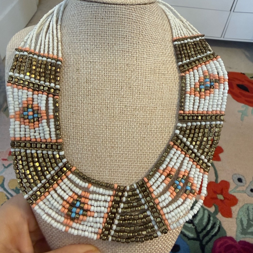 Elegant‎ Beaded Necklace with Gold and White Accents